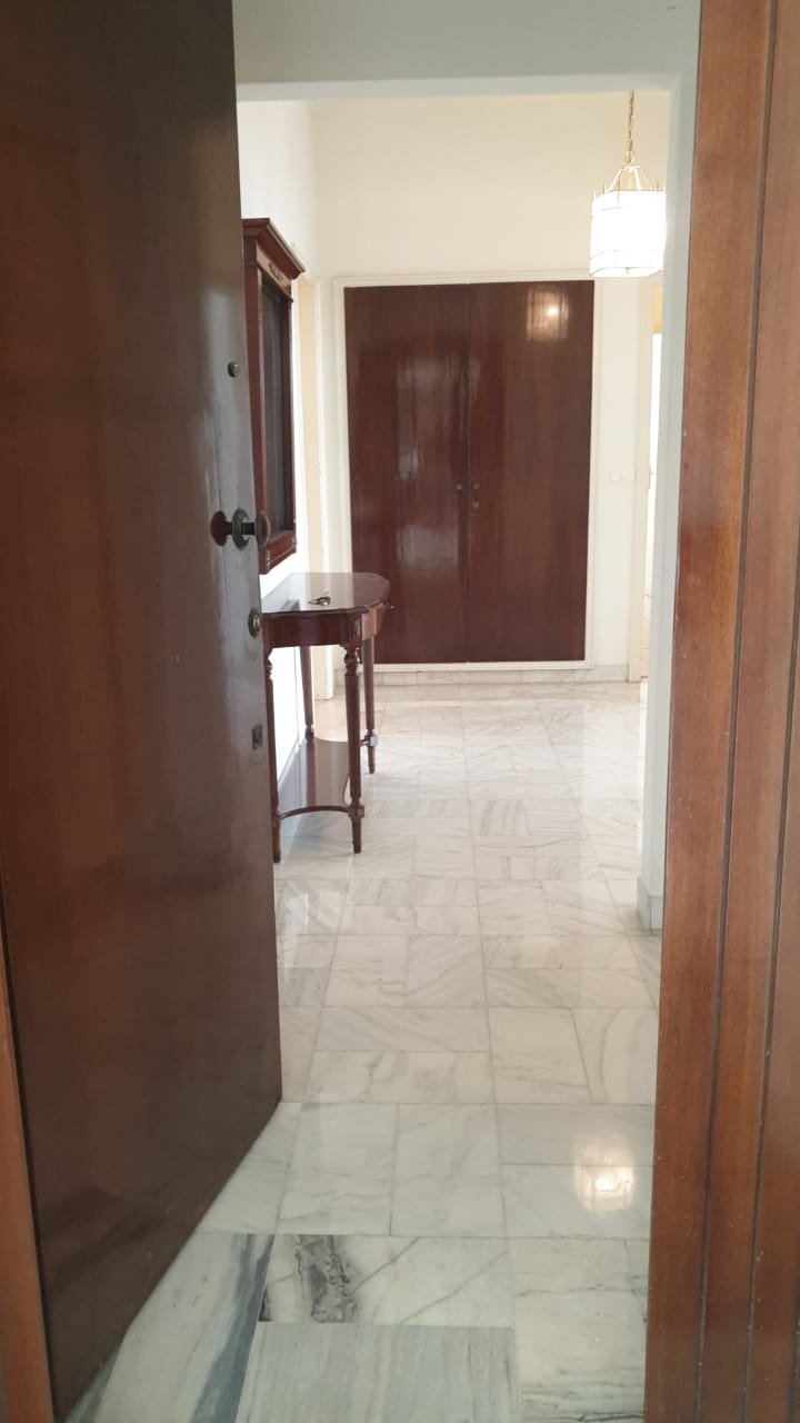 Photo 16 of 29