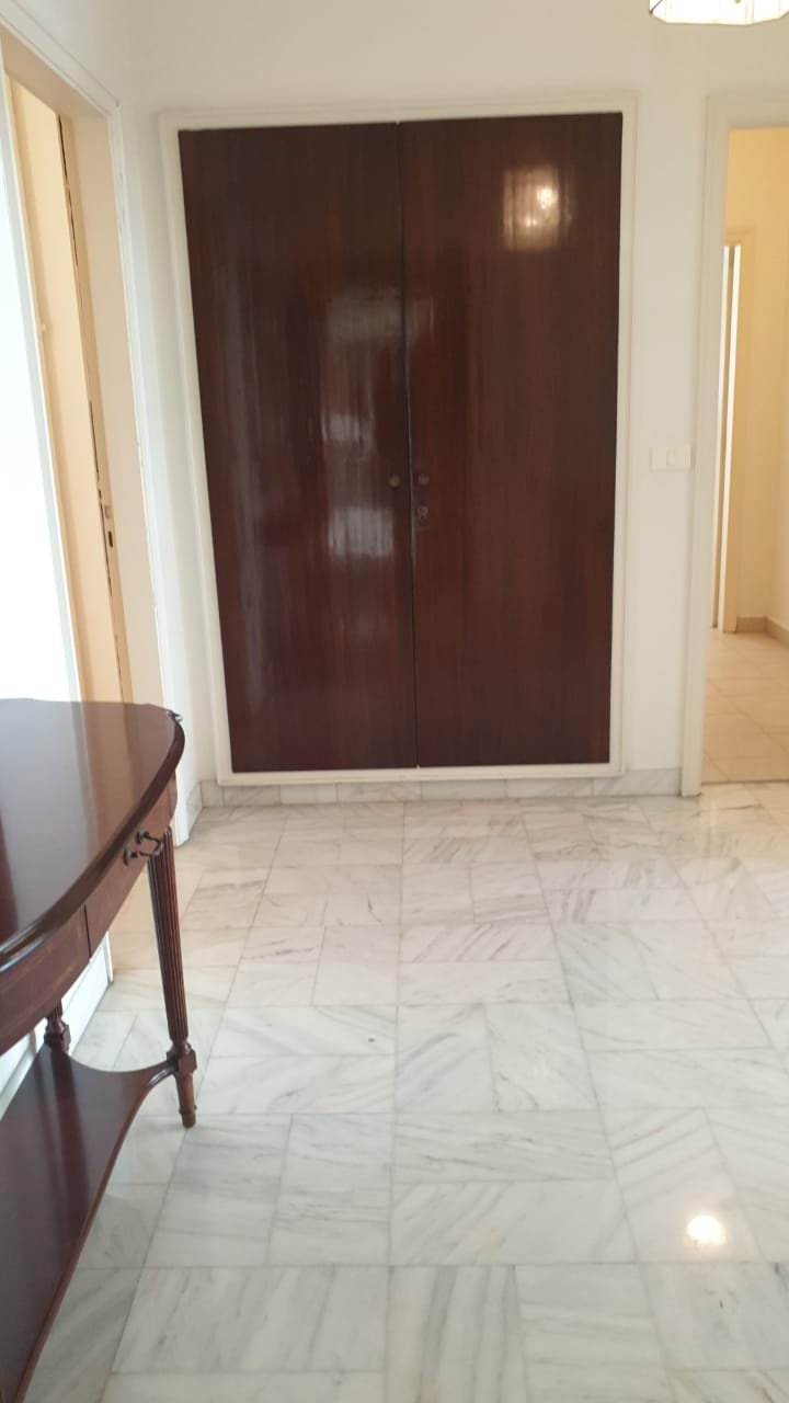 Photo 18 of 29